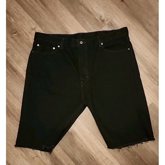 Levis 511 Men's Black Shorts 42 Dark Cut Off Bermuda - Picture 8 of 10